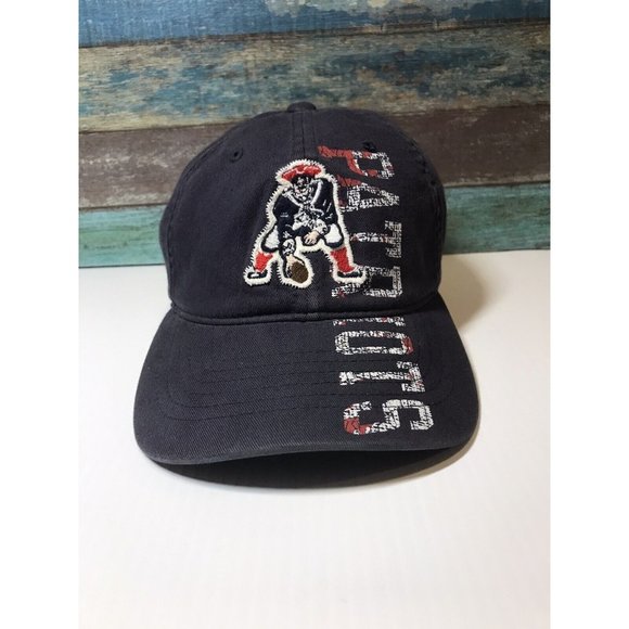 NFL Other - New England Patriots Retro Logo Hat Cap Fitted NFL Football Men’s S / M